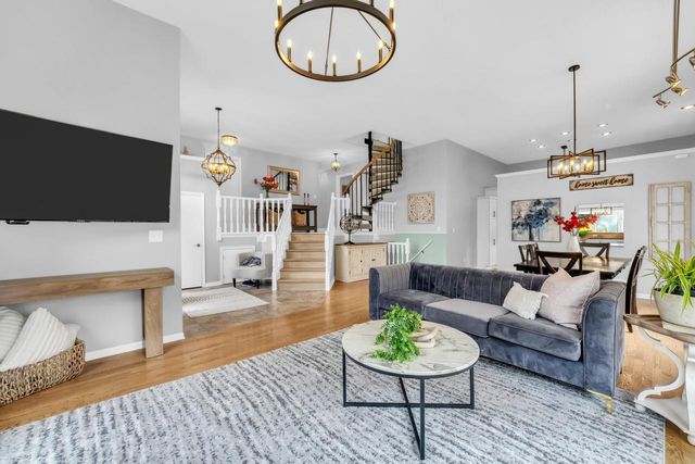 S83W24455 Artesian AVENUE, Mukwonago, WI 53149