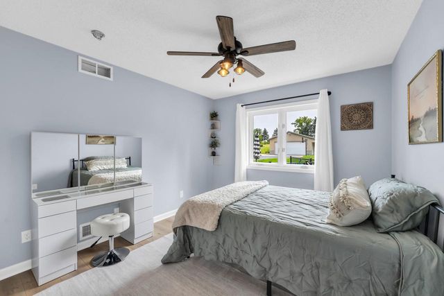S83W24455 Artesian AVENUE, Mukwonago, WI 53149
