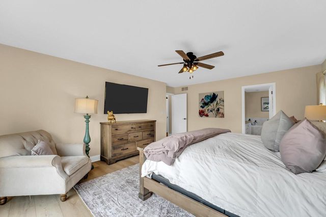 S83W24455 Artesian AVENUE, Mukwonago, WI 53149