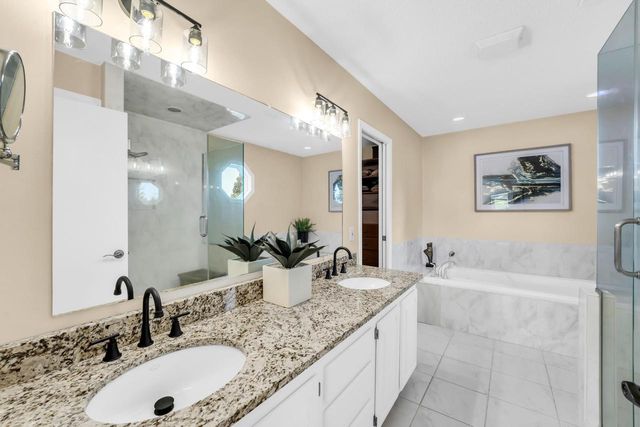 S83W24455 Artesian AVENUE, Mukwonago, WI 53149