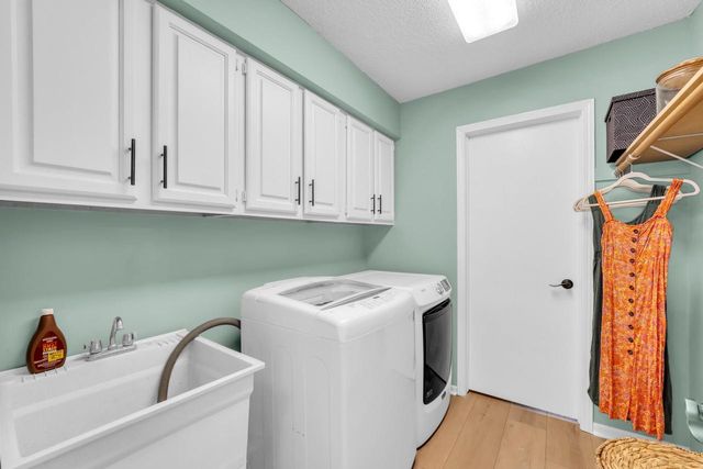 S83W24455 Artesian AVENUE, Mukwonago, WI 53149
