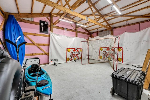 S83W24455 Artesian AVENUE, Mukwonago, WI 53149