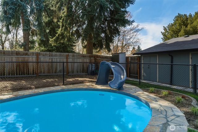 1231 S Division Street, Walla Walla, WA 99362