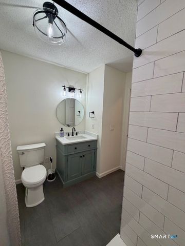 23 August Avenue, Wolcott, CT 06716