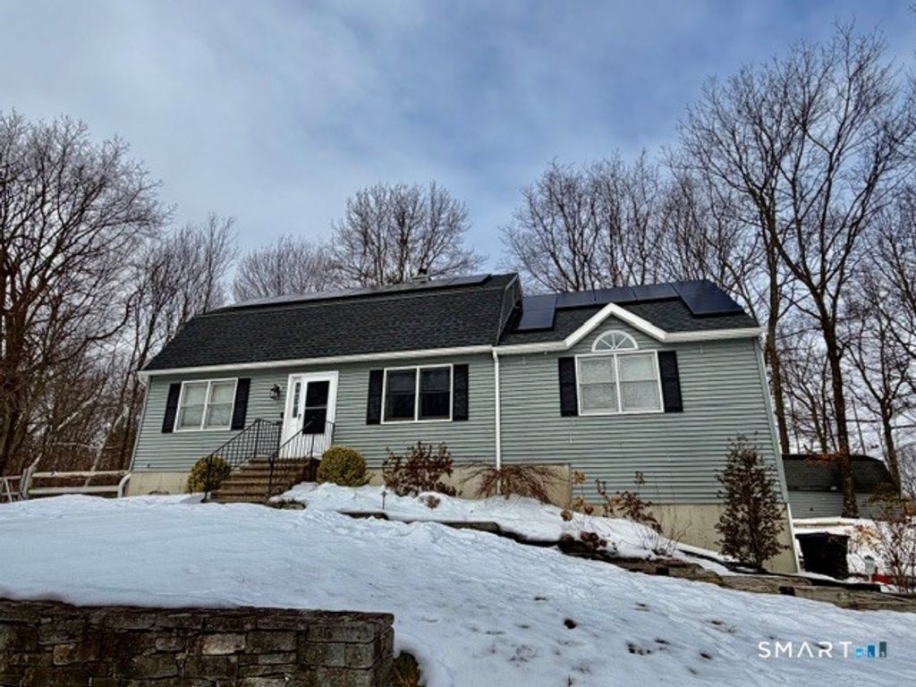 23 August Avenue, Wolcott, CT 06716