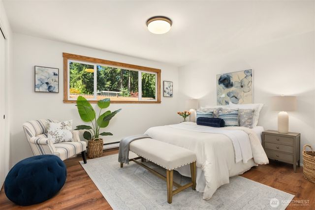 12249 N Madison Avenue NE, Bainbridge Island, WA 98110