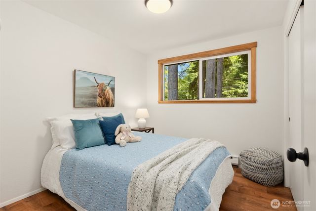 12249 N Madison Avenue NE, Bainbridge Island, WA 98110