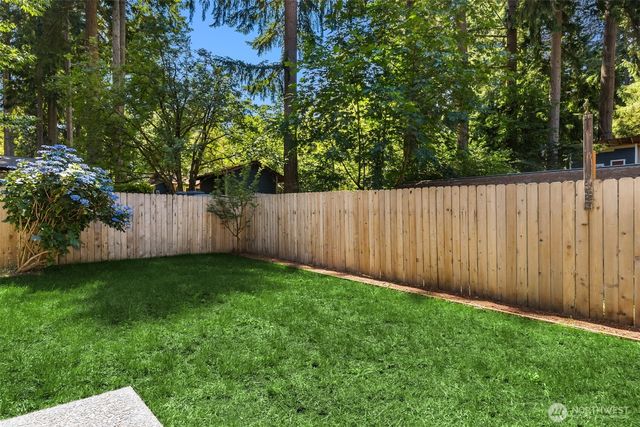 12249 N Madison Avenue NE, Bainbridge Island, WA 98110