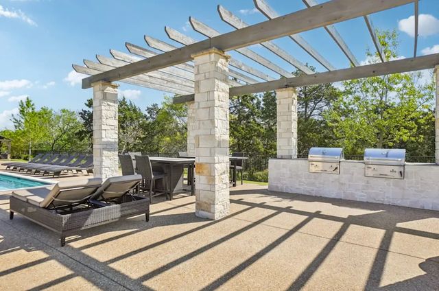 8200 Clarksprings Drive 2, Dallas, TX 75236