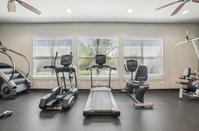 8200 Clarksprings Drive 2, Dallas, TX 75236
