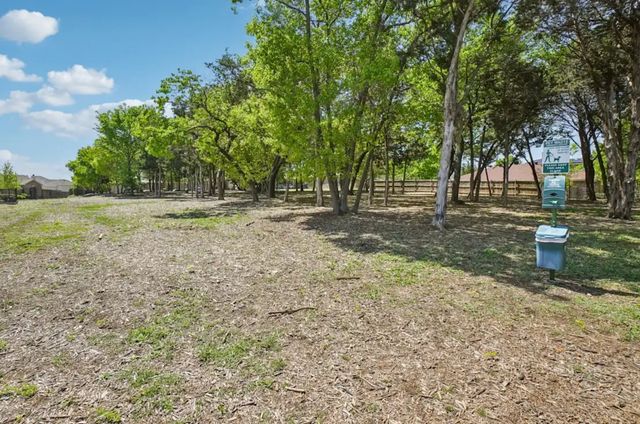 8200 Clarksprings Drive 2, Dallas, TX 75236