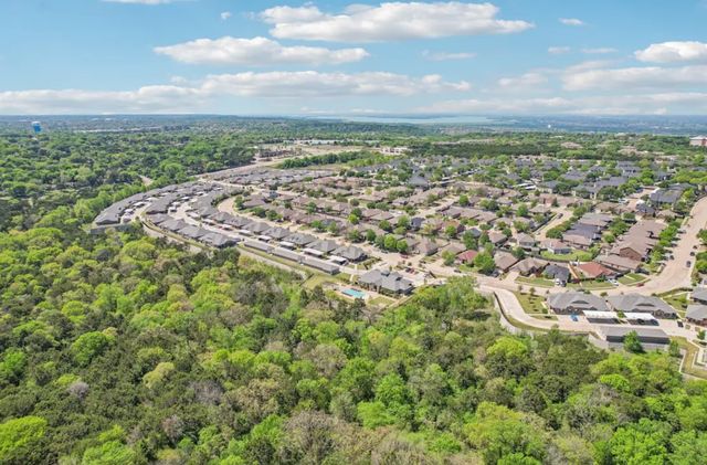 8200 Clarksprings Drive 2, Dallas, TX 75236