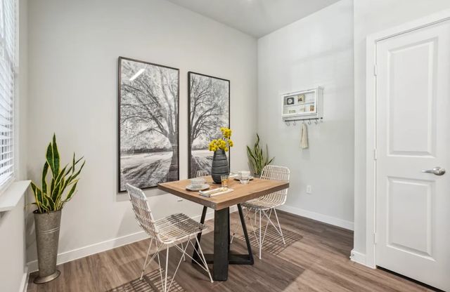 8200 Clarksprings Drive 2, Dallas, TX 75236