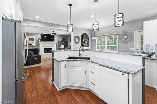 4448 Red Panda Circle NW, Massillon, OH 44646