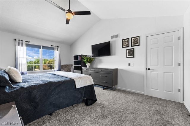 4448 Red Panda Circle NW, Massillon, OH 44646