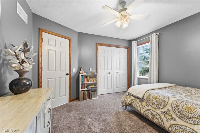 4448 Red Panda Circle NW, Massillon, OH 44646