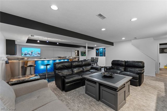 4448 Red Panda Circle NW, Massillon, OH 44646