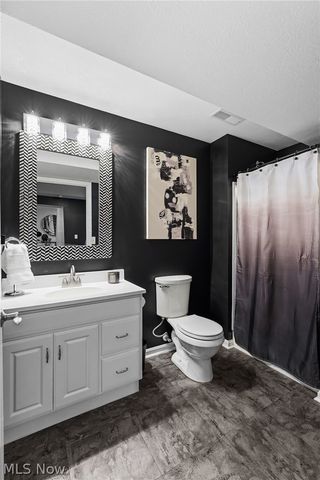 4448 Red Panda Circle NW, Massillon, OH 44646