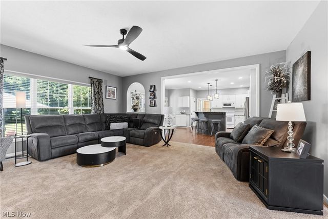 4448 Red Panda Circle NW, Massillon, OH 44646