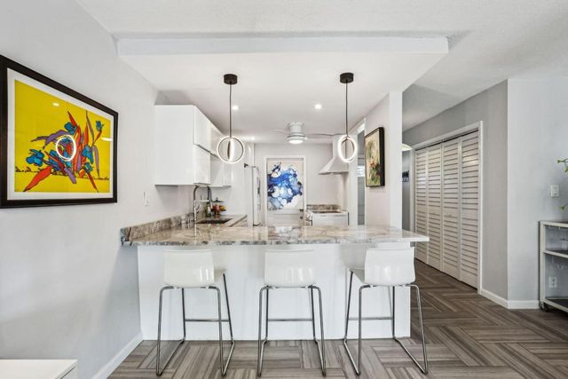 698 NE Spanish River Boulevard 24, Boca Raton, FL 33431