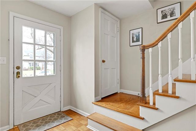 408 E 73rd Terrace, Kansas City, MO 64131