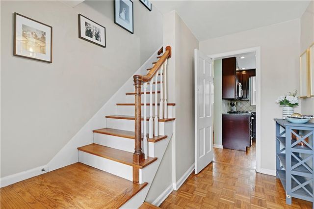 408 E 73rd Terrace, Kansas City, MO 64131