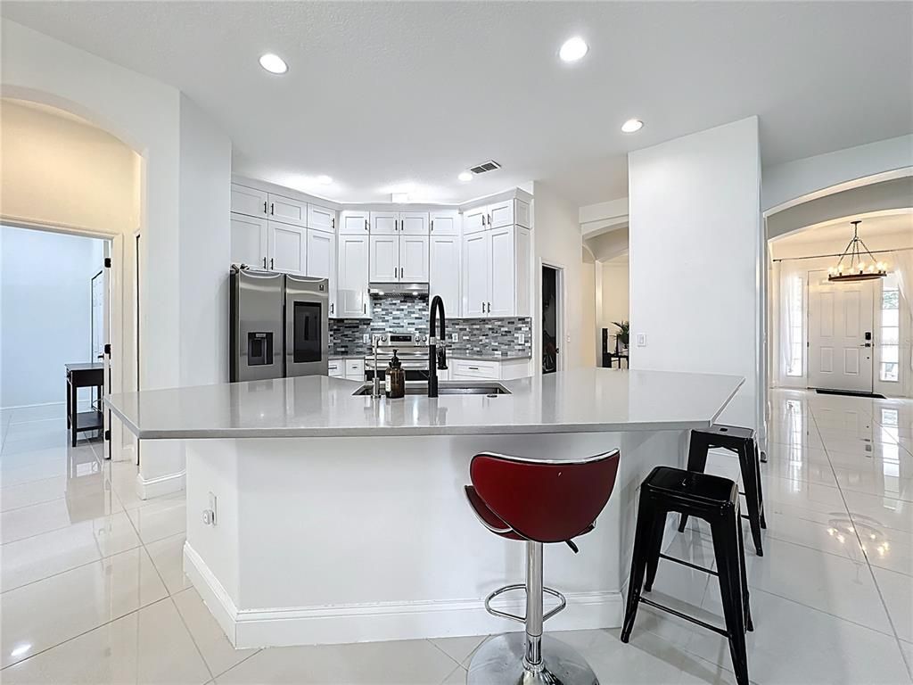 Image 17 of property listing at 4837 INDIAN DEER ROAD, Windermere, FL 34786