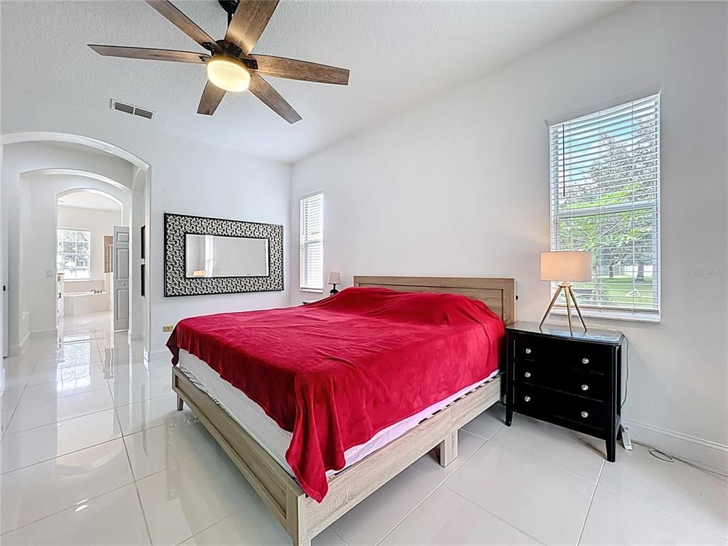 Image 30 of property listing at 4837 INDIAN DEER ROAD, Windermere, FL 34786