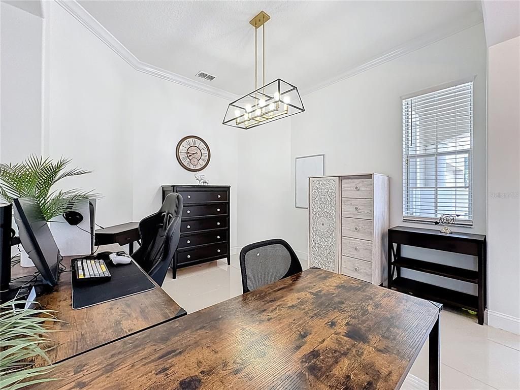 Image 9 of property listing at 4837 INDIAN DEER ROAD, Windermere, FL 34786