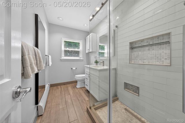 3717 Tyrconnel Court, West Bloomfield Charter Township, MI 48323