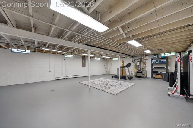 3717 Tyrconnel Court, West Bloomfield Charter Township, MI 48323