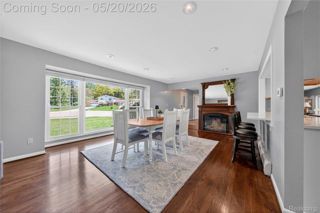 3717 Tyrconnel Court, West Bloomfield Charter Township, MI 48323