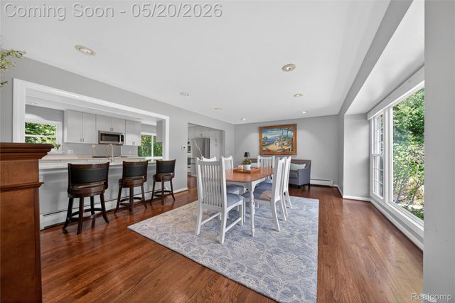 3717 Tyrconnel Court, West Bloomfield Charter Township, MI 48323