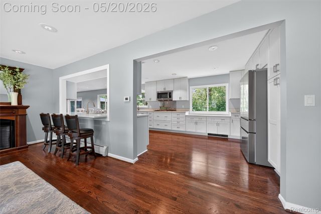 3717 Tyrconnel Court, West Bloomfield Charter Township, MI 48323