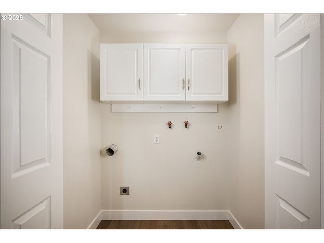 4146 Ne MEADOW Ln, Hillsboro, OR 97124