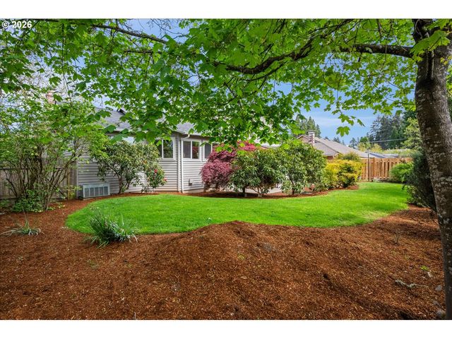 4146 Ne MEADOW Ln, Hillsboro, OR 97124