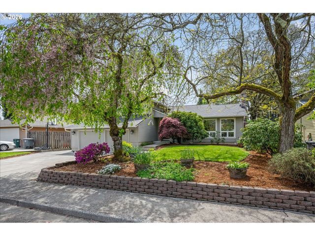 4146 Ne MEADOW Ln, Hillsboro, OR 97124