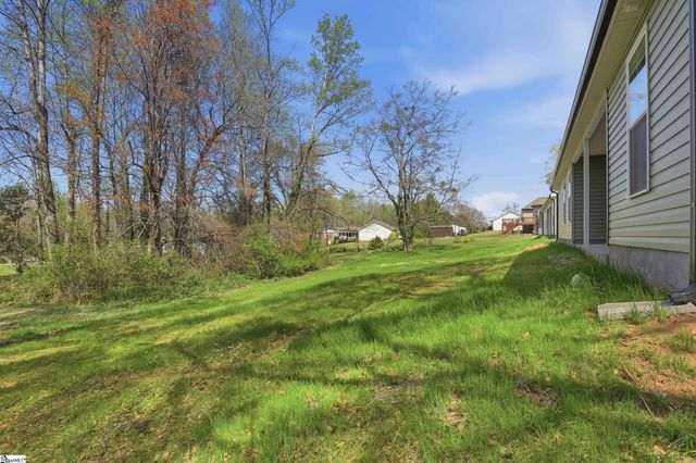 121 Tubbs Mountain Road, Travelers Rest, SC 29690