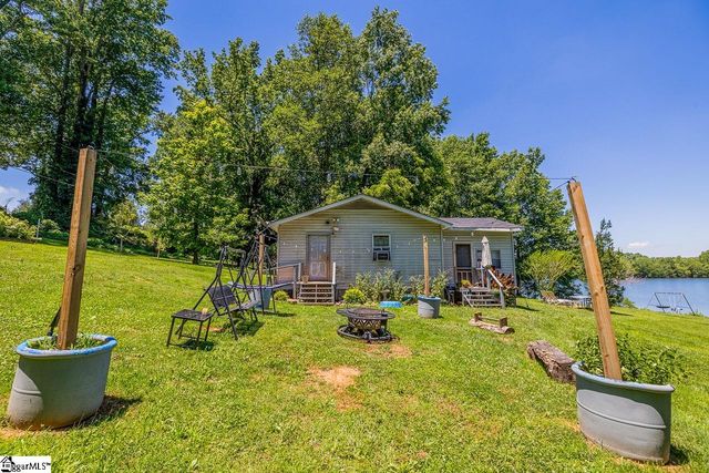 240 Canady Road, Wellford, SC 29385