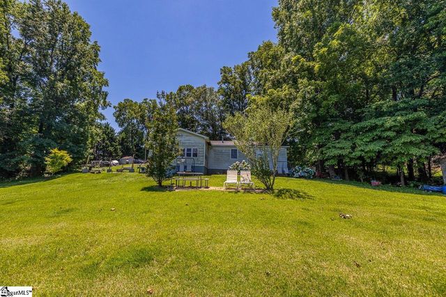 240 Canady Road, Wellford, SC 29385