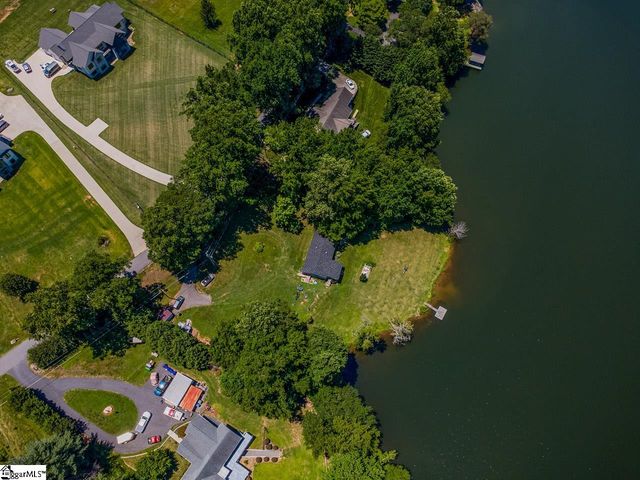 240 Canady Road, Wellford, SC 29385