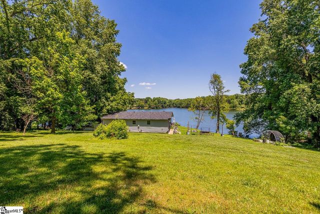 240 Canady Road, Wellford, SC 29385