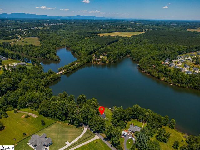 240 Canady Road, Wellford, SC 29385