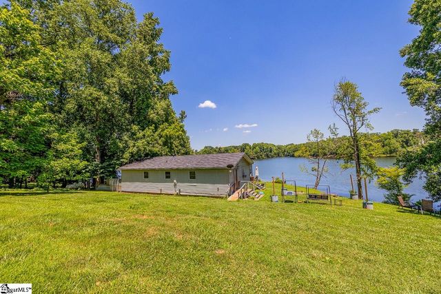 240 Canady Road, Wellford, SC 29385