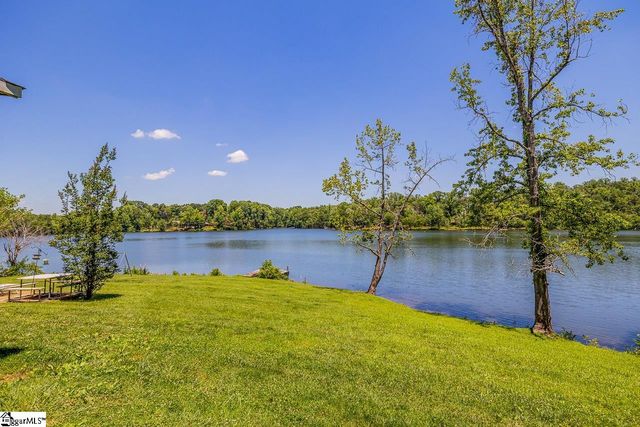 240 Canady Road, Wellford, SC 29385