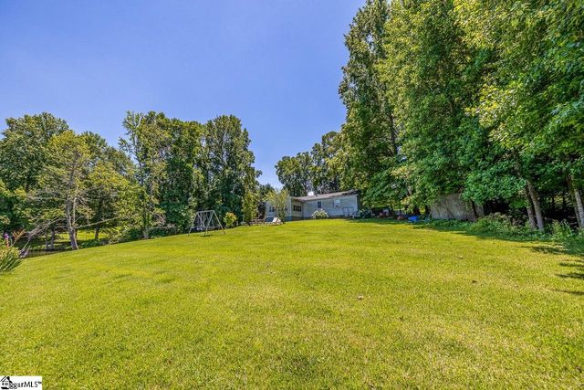 240 Canady Road, Wellford, SC 29385