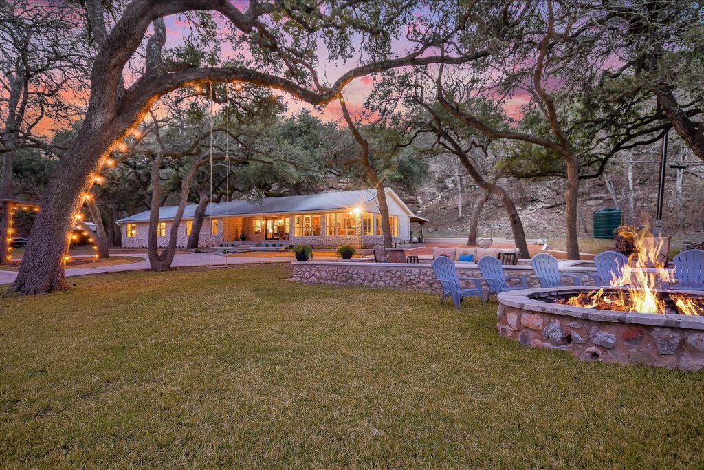 1920 River RD, Wimberley, TX 78676