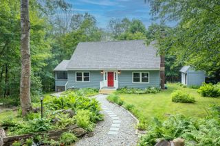 118 Shepard Hill Road, Holderness, NH 03245