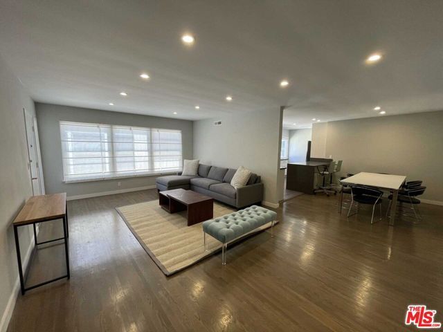 348 S Elm Drive 6, Beverly Hills, CA 90212