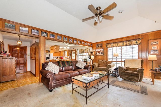 13259 Kidd Road, Conroe, TX 77302